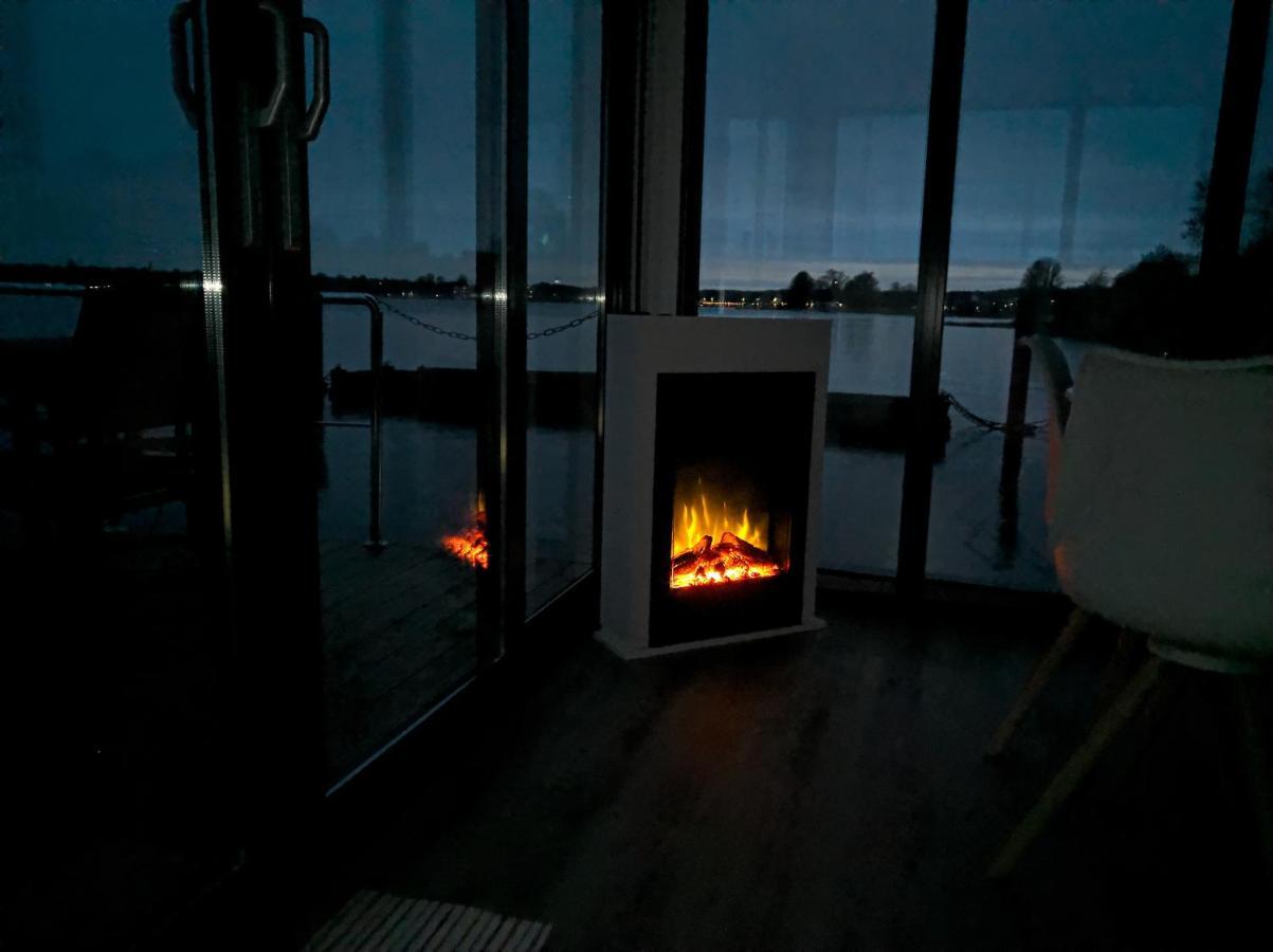 Ostsee Hausboot Schleswig Ostseeblick 1 מראה חיצוני תמונה