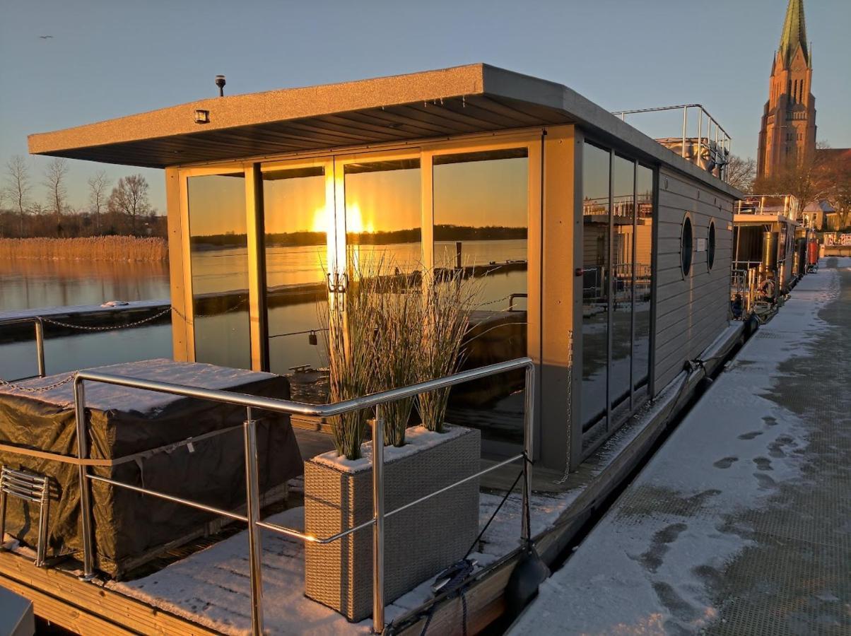 Ostsee Hausboot Schleswig Ostseeblick 1 מראה חיצוני תמונה