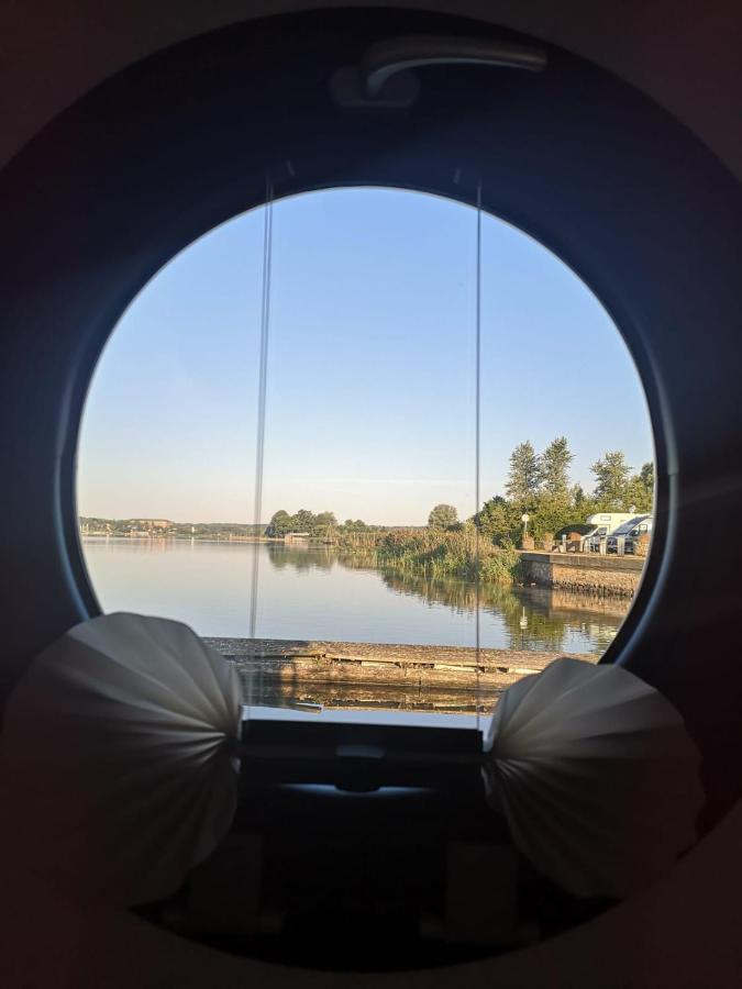 Ostsee Hausboot Schleswig Ostseeblick 1 מראה חיצוני תמונה