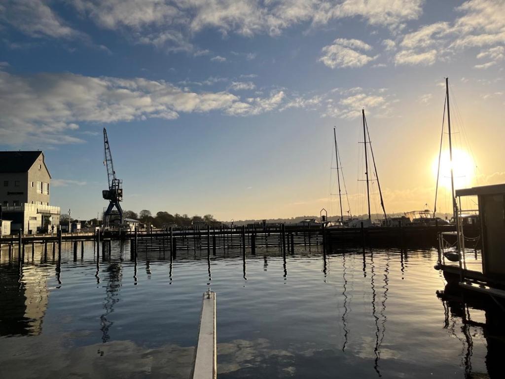 Ostsee Hausboot Schleswig Ostseeblick 1 מראה חיצוני תמונה