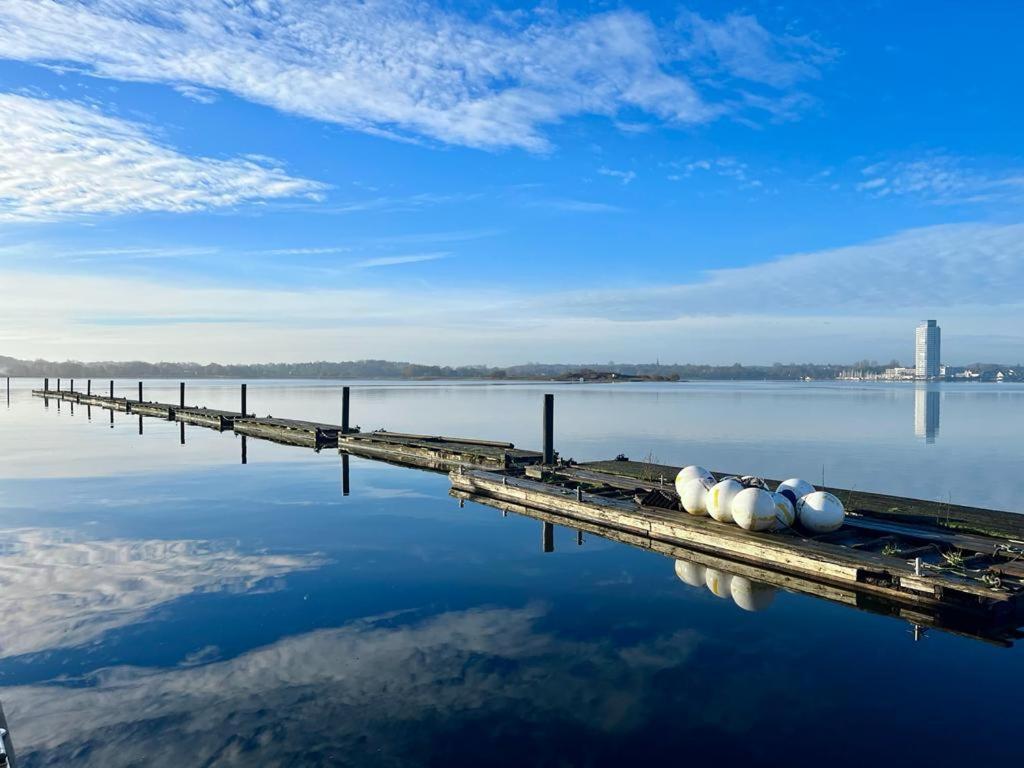 Ostsee Hausboot Schleswig Ostseeblick 1 מראה חיצוני תמונה