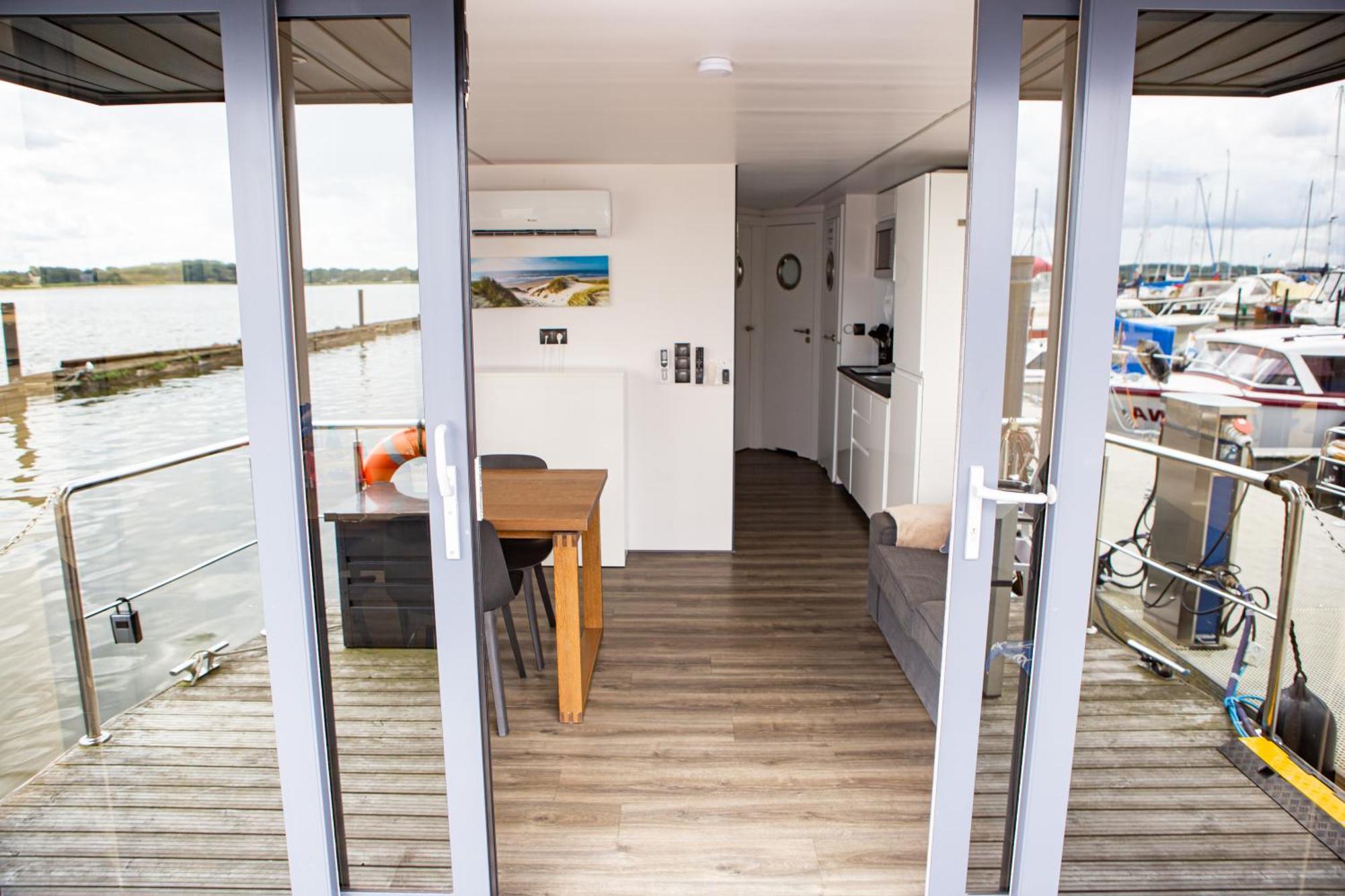 Ostsee Hausboot Schleswig Ostseeblick 1 מראה חיצוני תמונה